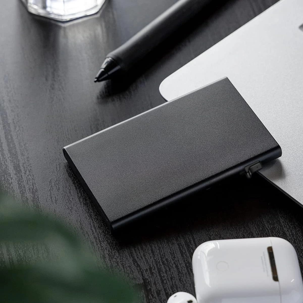 Highlark Black Slim Stainless Steel Card Holder, Side Pull Card Design for Men & Women (Copy) 2